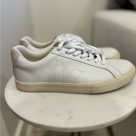 Veja White Sneakers - Picture 2 of 5